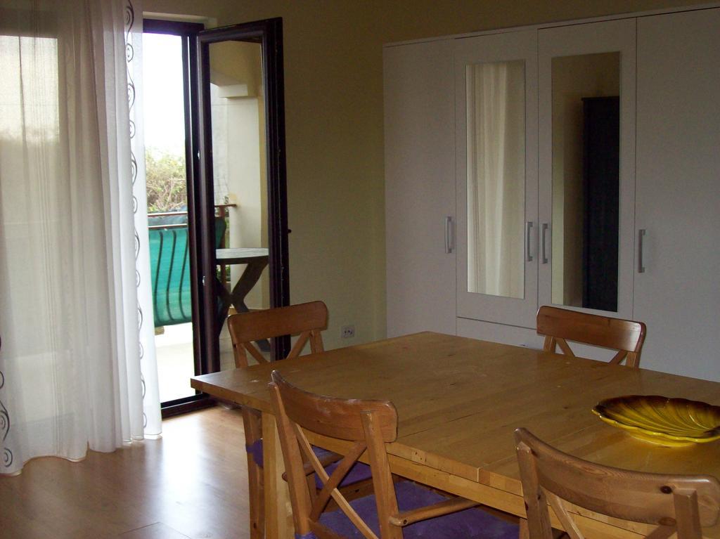 Apartment Monfiorenzo 11 Ровин Екстериор снимка